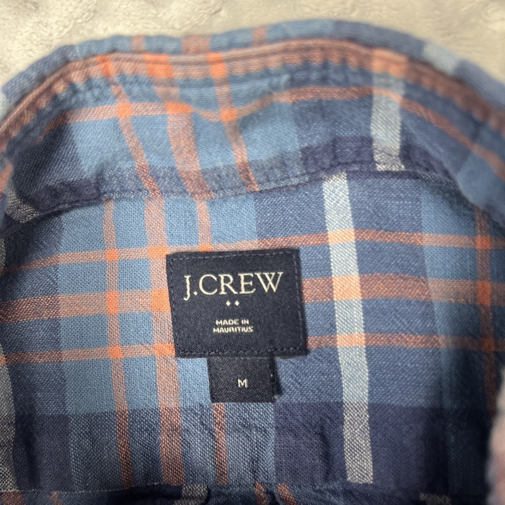 J. Crew Lightweight Flannel Shirt Mens M Blue Plaid Workwear Outdoor - Picture 4 of 10